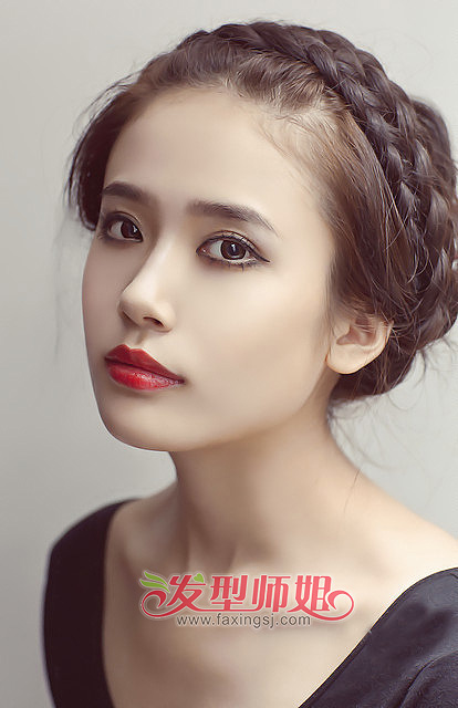 女生大气高贵盘发 争当party女王