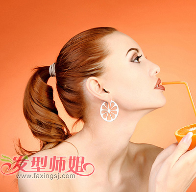“嘚瑟”的马尾 女生花样马尾发型百看不厌