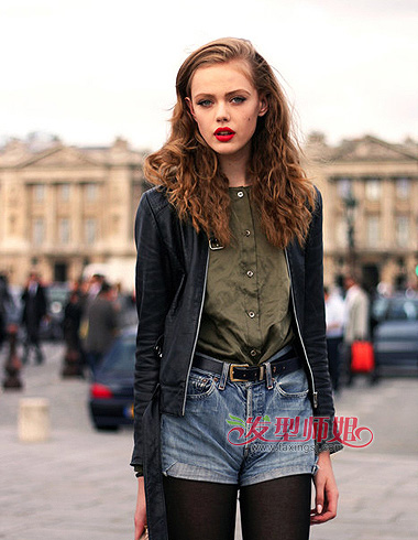 �ջ���Ĳ�ֻ�Ǻ촽 ������˿˿�Ķ��ķ���