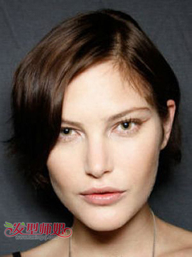 2015������Ů���̷����� ������Ů���ʺ�ʲô���Ķ̷���