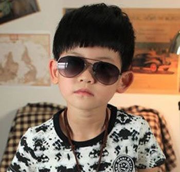 小男孩蘑菇发型怎么剪 帅气小男孩蘑菇头发型图片