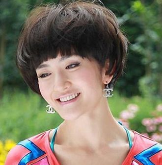 谢娜蘑菇头短发图片 女生蘑菇头短发