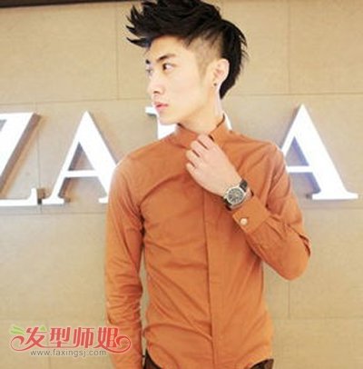 皮肤黑的倒三角男生适合什么发型 适合倒三角脸型的男生的发型