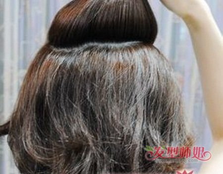 夏天太热想把齐脸短发绑起来怎么绑好看