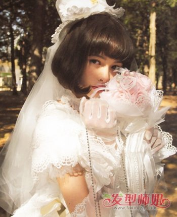 Բ���ʺ��ж̷����� Բ��Ů����ͷ��