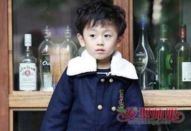 可爱的男孩适合剪的发型 儿童可爱头型怎么剪