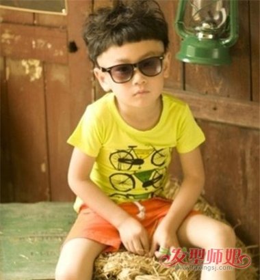 可爱的男孩适合剪的发型 儿童可爱头型怎么剪