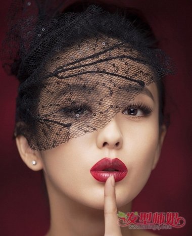 适用于脸有点大的人简单发型造型 脸大的女生适合绑什么发型
