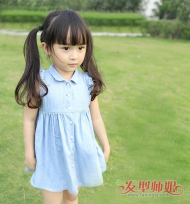 4岁女孩夏季发型 夏季简单发型扎法图解