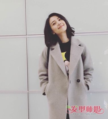 ��ԲԲ���ߵ��������� �г���һ���������