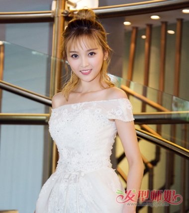 ������Ů������������� Сȹװ������������