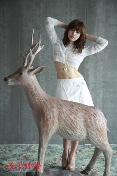 仙境中的陈妍希回归而来 美女凌乱头发秒杀众多人