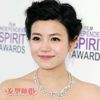 仙境中的陈妍希回归而来 美女凌乱头发秒杀众多人