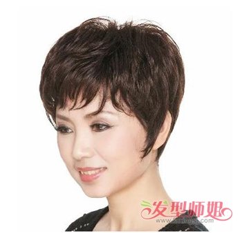 头尖的人适合什么发型 中年女性头顶尖设计什么发型
