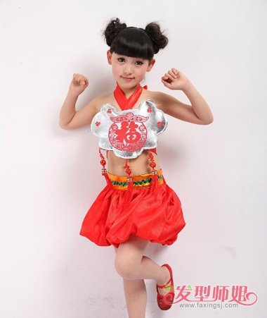 幼儿小朋友唱中国欢乐年应梳什么头型 在中国流行的头型