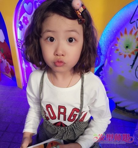 儿童短发型绑扎图片 三岁女孩短发发型图片