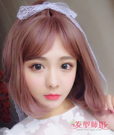 美女嫣红色假发 时尚美女假发大全