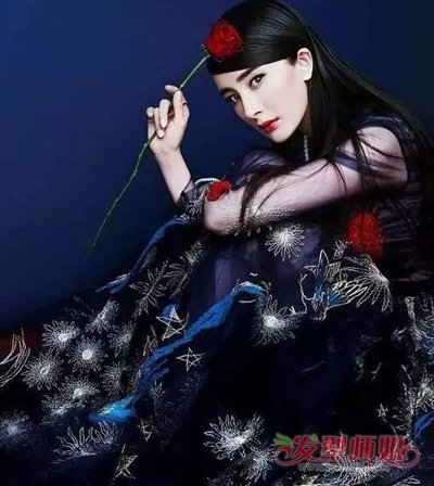 ����ݳ���+��ȹ������ ����ʾ���Ըг�ֱ������