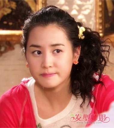 兄妹契约里面女主角的发型怎么弄得
