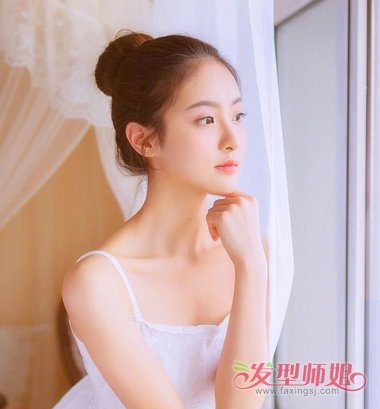 长马尾夏天怎么盘 夏天如何盘韩式马尾