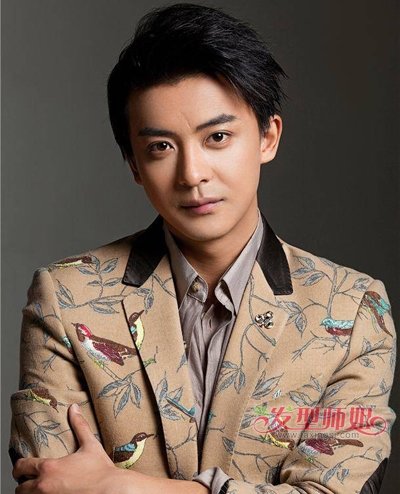 李佳航写真变身内敛绅士 李佳航五款帅气短发发型