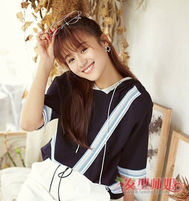 安悦溪劈叉背台词很与众不同 安悦溪少女长发发型来袭