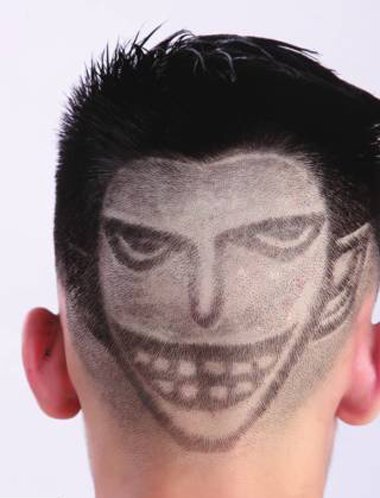 ����ѧ���� ��С��Ф��3D�����������͵�̼��ɽ���