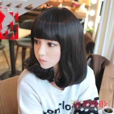 梨花头内扣式短发图片 卷头发怎么打理