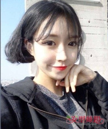 圆脸女生最爱二次元空气刘海 喷雾发色玩转时代潮流