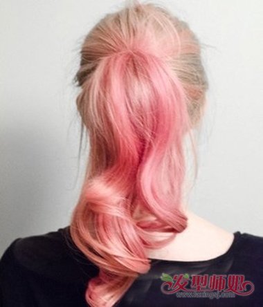 ��ͷ��Ů�����滨������ 28�곱ŮȾ�һ��췢ɫ