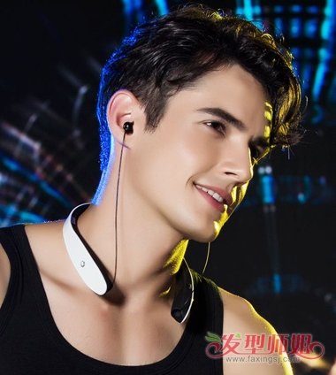 合格大学生变社会人发型 大学男生都是怎么梳发的