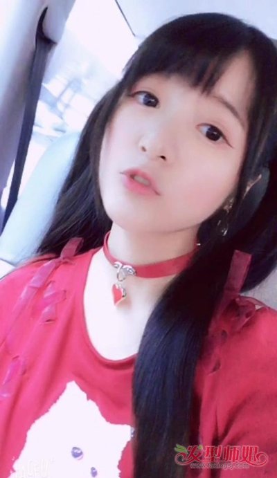 ʲô˫βʺϸŮѧ ЩɫУ԰