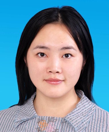 方脸脖子短拍证件照发型 证件照散着头发