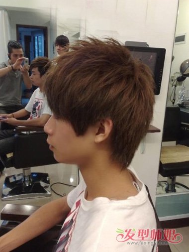 ��������������ڨ�������߲��̷� ľż��ͷ����ɫ���ഺʱ�ж�