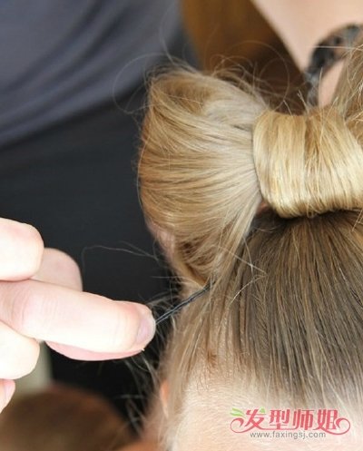 �����Ů�������������������� ����Ůͯ�����ᷢ����������