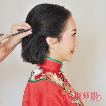 不必长发及腰结婚也能穿秀禾服 短发准新娘秀禾服盘发DIY步骤