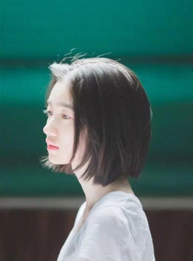 妹子剪清新呆萌短头发变身小仙女 全靠这些短直发让你爱不释手