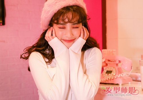 18곤Ů˫β鶯Ů ϵ˫β