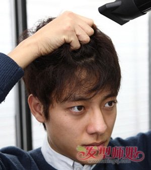 �����ɻ�ͷÿ����������� �����ڼҴ���ɻ�ͷ������ٲ���