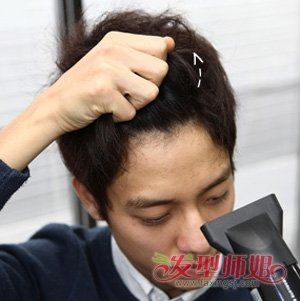 �����ɻ�ͷÿ����������� �����ڼҴ���ɻ�ͷ������ٲ���