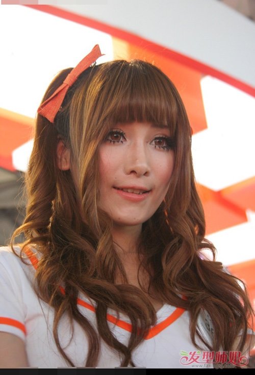 ����Ůʿ֪�����ų����̷����� �߶˴���������Ů������ʾ��