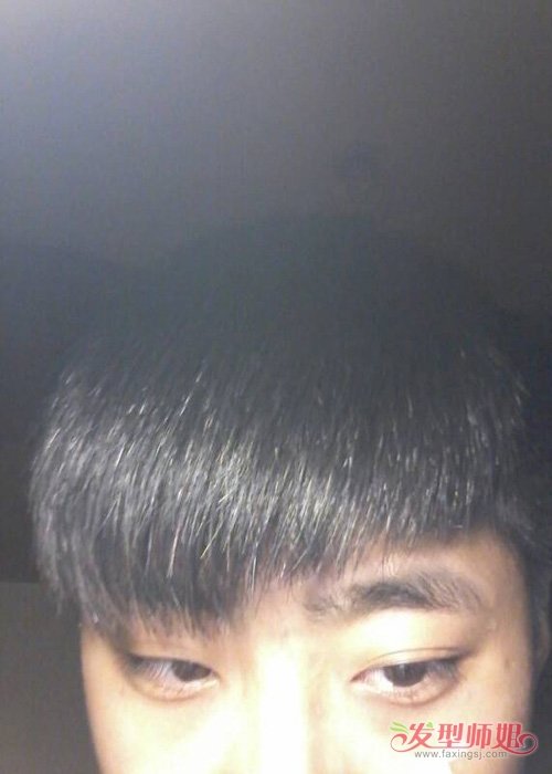 男生头发软化后是啥效果图片 彰显男神风范的短直发造型示范