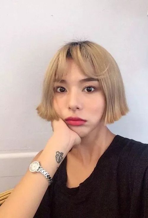 ŮΪеͷ ݸ˳Ķ̷ͼƬ
