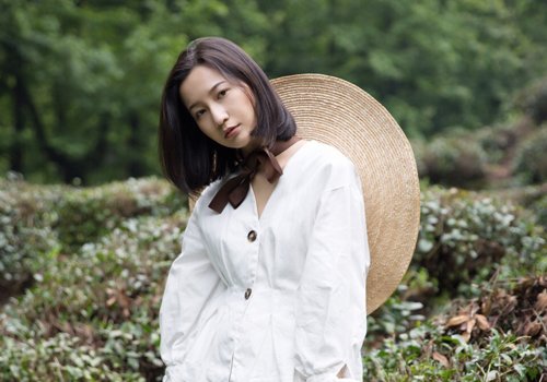 国字脸女生可以剪短发吗 当然！适合国字脸女生梳的流行短发款式