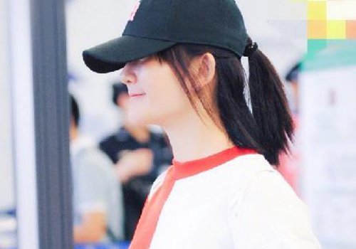 ׼Ѽñȴ˷͸ô ѼñŮͷм