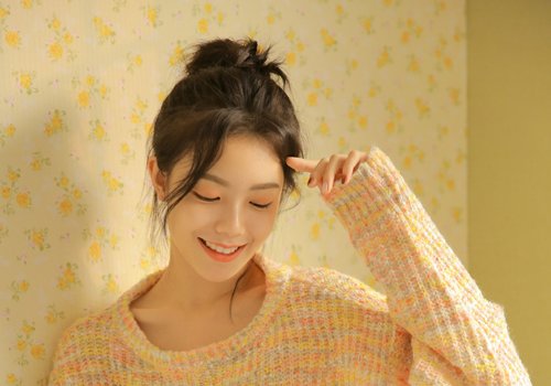 长脸女生怎样扎头发好看 适合30岁以下长脸女生的夏季扎发发型