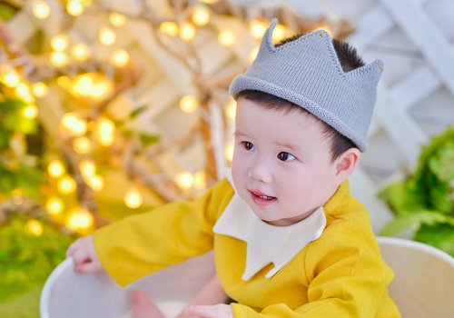 给男孩理小平头阳光又清爽 2020年男童简约流行的平头剪法新上线
