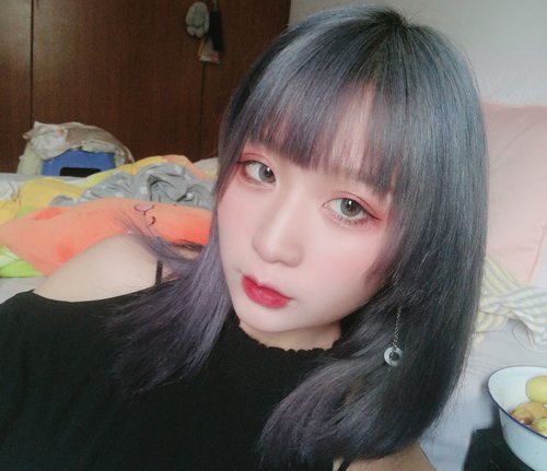 胖脸女孩适合什么长发发型 长头发这么修颜平生第一次所见