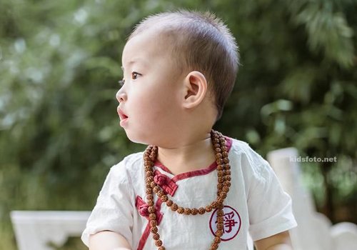 男婴儿做什么发型显时尚 不到一岁小男孩发型做满帅气值
