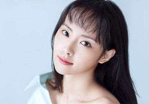 小长脸女生适合的发型能修饰额头吗 高额头女生发型有详细图片解析